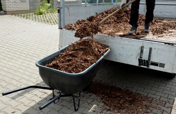 Bulk Mulch Delivery in Hilton Head Island
