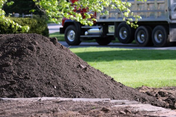 Yard Dirt Delivery in Hilton Head Island
