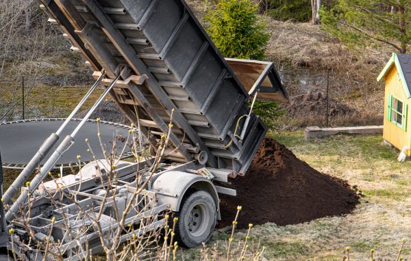 Yard Soil Delivery in Hilton Head Island