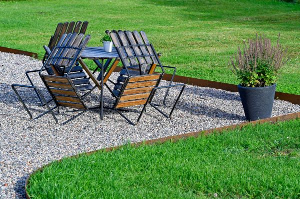Metal Edging Installation in Hilton Head Island