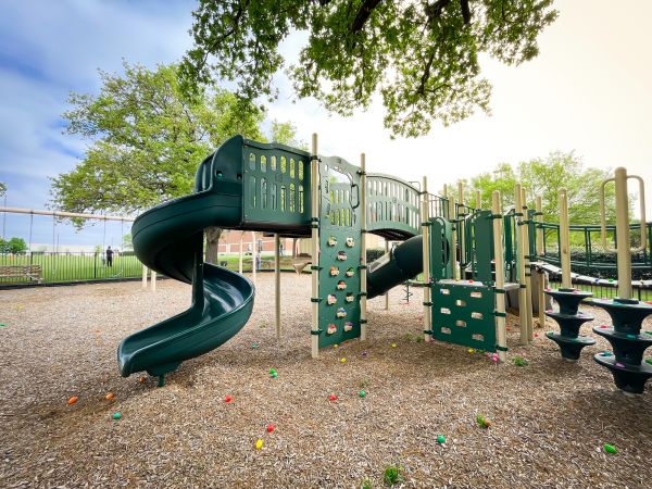 Playground Mulch Service in Hilton Head Island